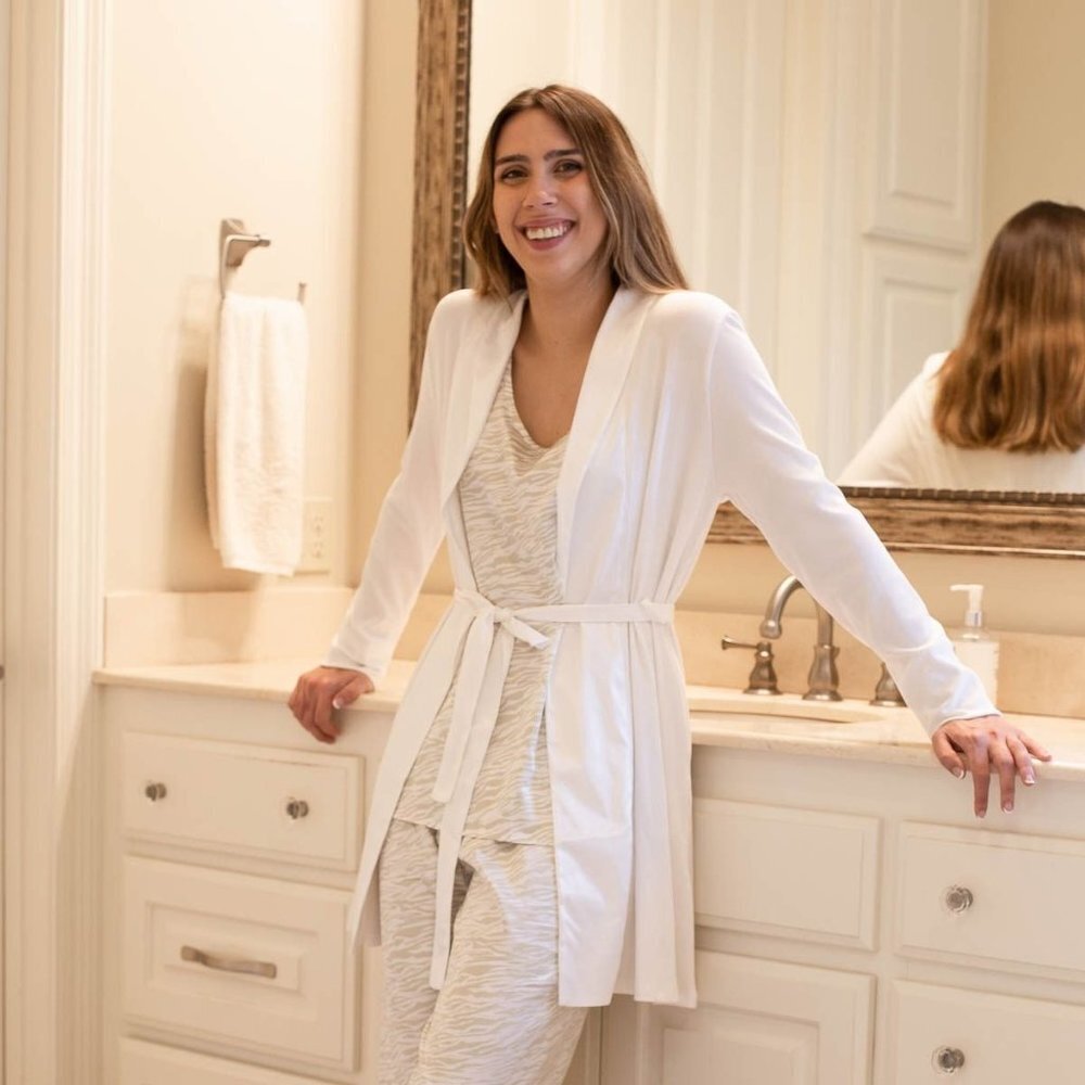 NWT THE ROYAL STANDARD Classic Slumber Robe in Soft White SIZE L/XL